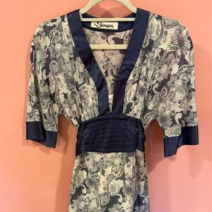 Sharagano kimono style dress